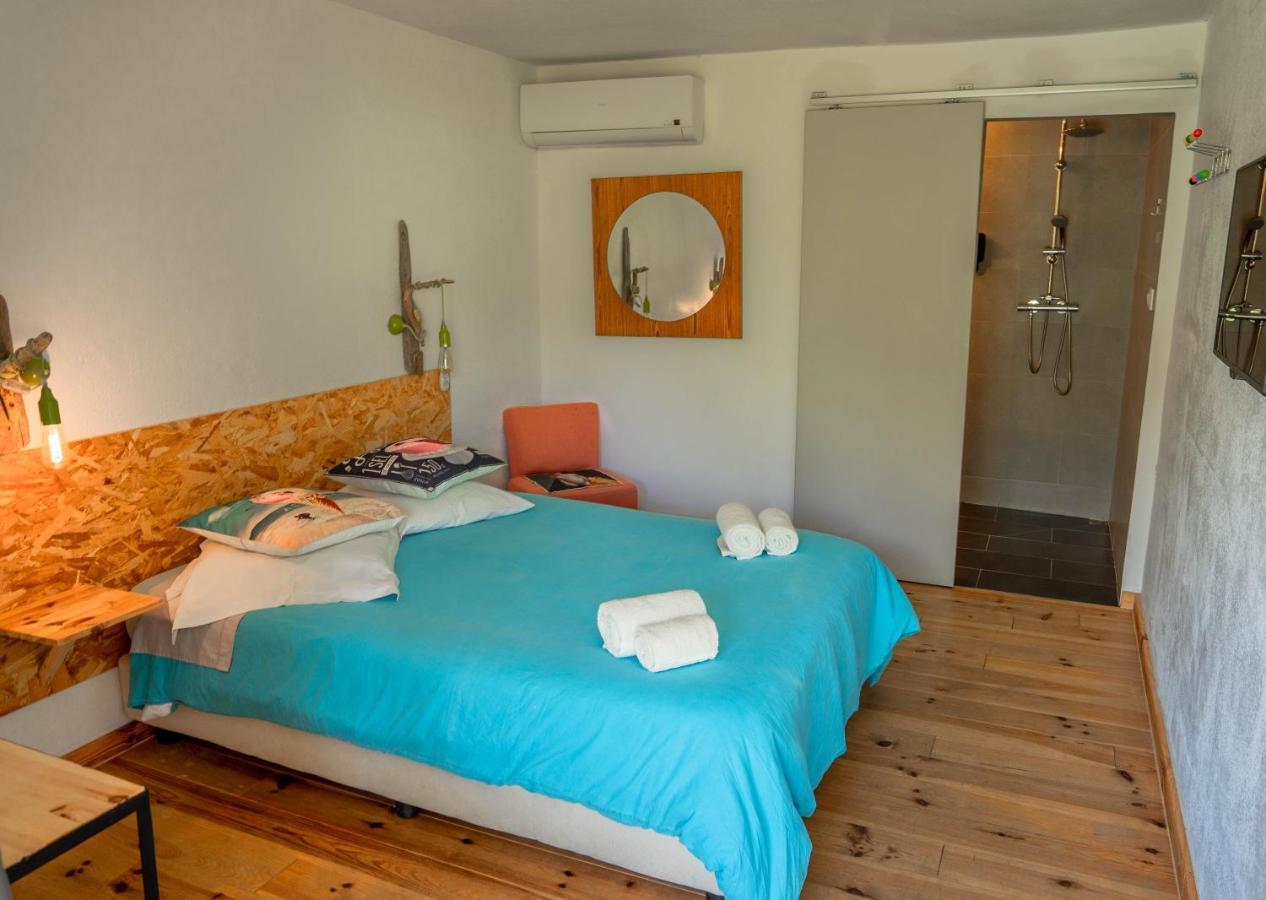 Hotel L'Escale Porto Pollo Exteriör bild